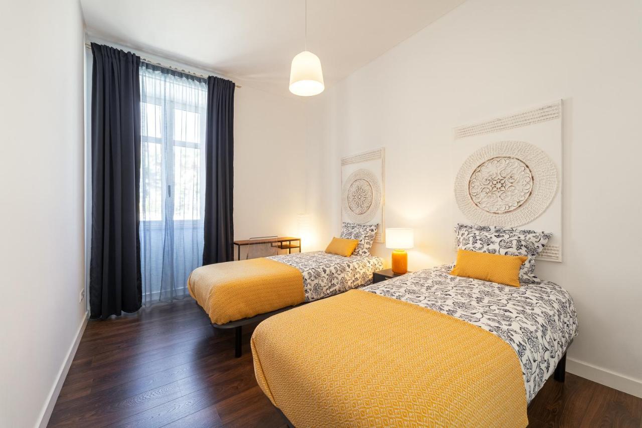 Foz Beach House - Rooftop & Sea View Foz do Arelho Luaran gambar